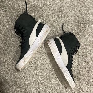 Puma collaboration the weekend Xo.